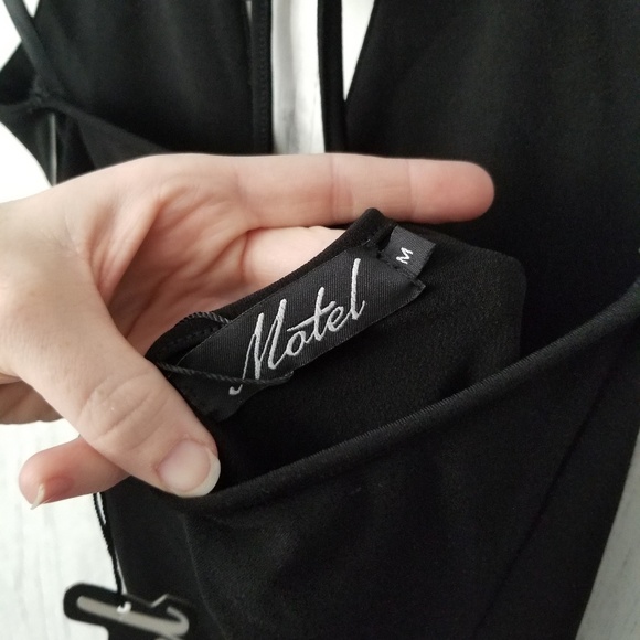 NWT Motel Revolve Sinem Bodycon Dress Size Medium - Picture 6 of 8